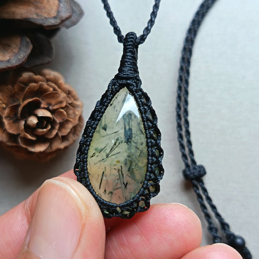 Prehnite Macrame Necklace | Pendant size 4 cm