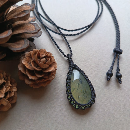 Prehnite Macrame Necklace | Pendant size 4 cm