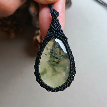 Prehnite Macrame Necklace | Pendant size 4.3 cm
