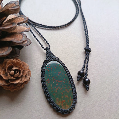 Bloodstone Macrame Necklace | Pendant size approx 5.7 cm