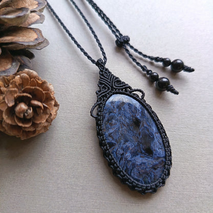 Pietersite Macrame Necklace | Pendant size 5.9 cm