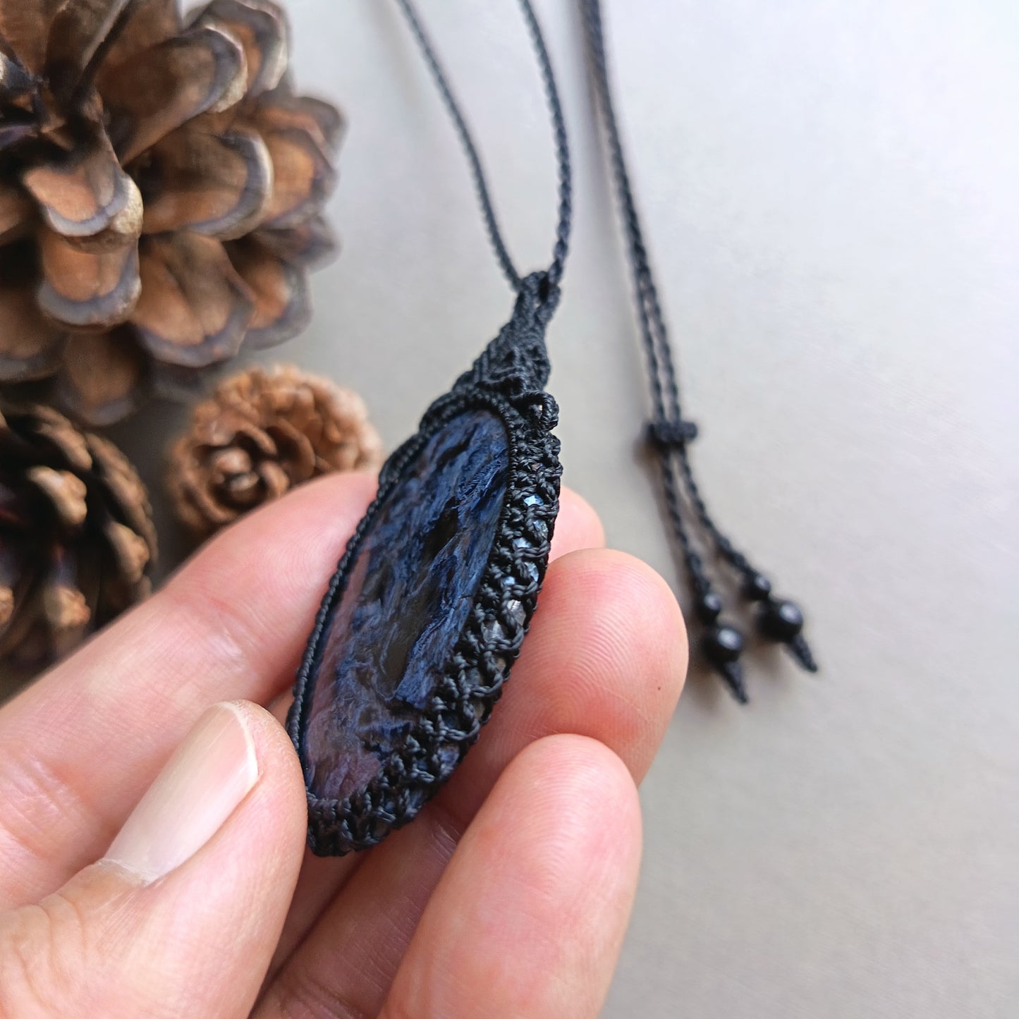 Pietersite Macrame Necklace | Pendant size 5.9 cm