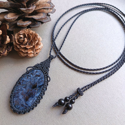 Pietersite Macrame Necklace | Pendant size 5.9 cm