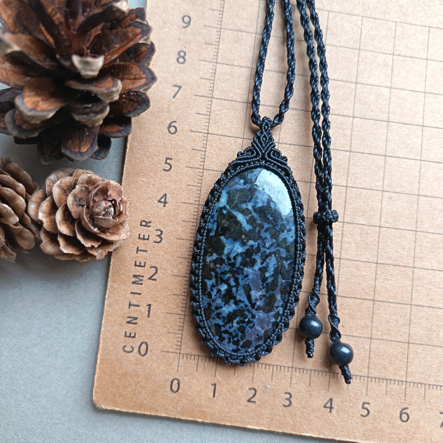 Gabbro Jasper Macrame Necklace  | Pendant size 6.7 cm