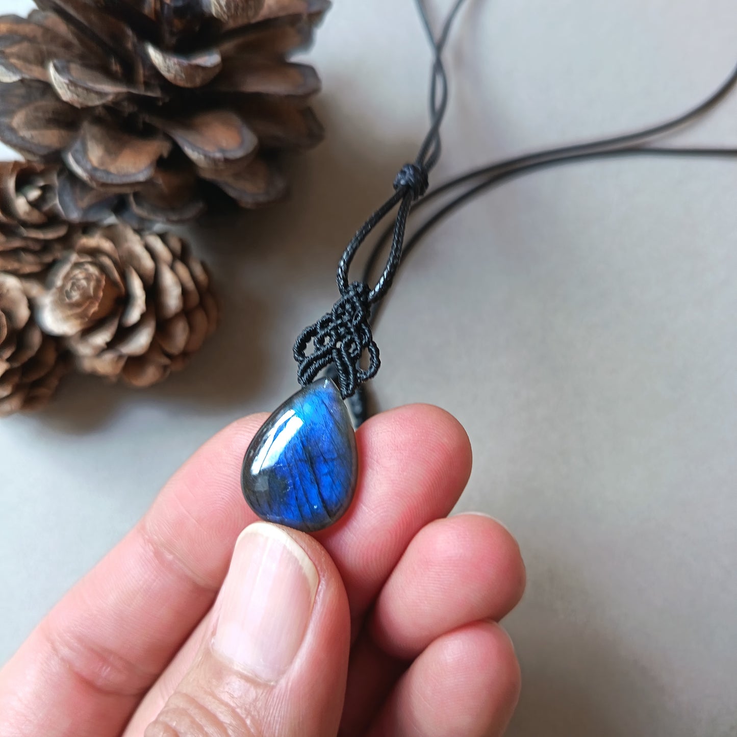 Labradorite Macrame Necklace | Pendant size approx 3 cm