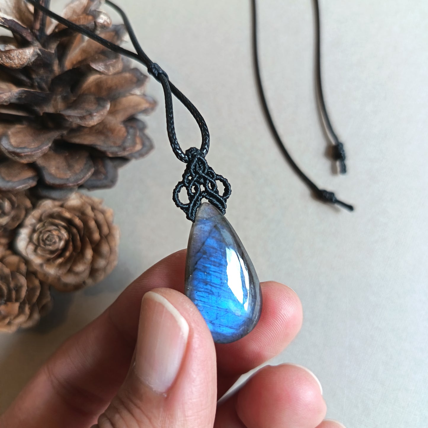 Labradorite Macrame Necklace | Pendant size approx 3.8 cm