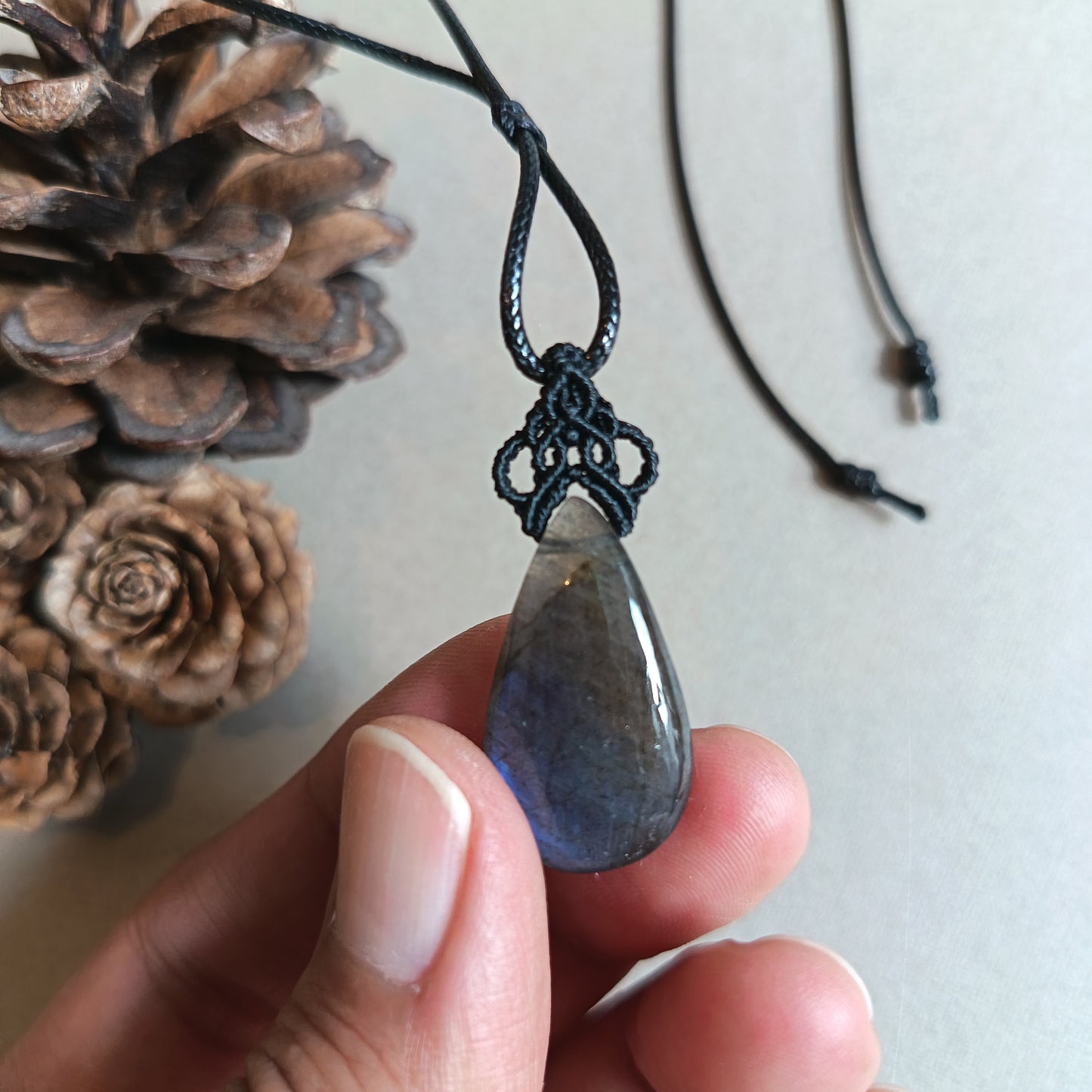 Labradorite Macrame Necklace | Pendant size approx 3.8 cm