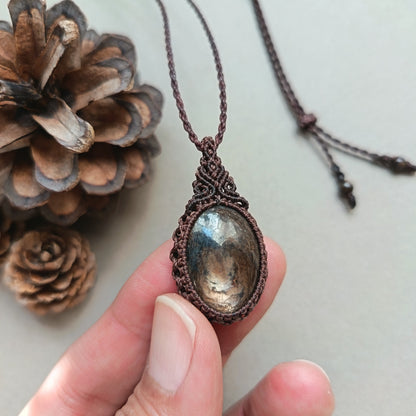 Brown Sapphire Macrame Necklace | Pendant size approx 4 cm