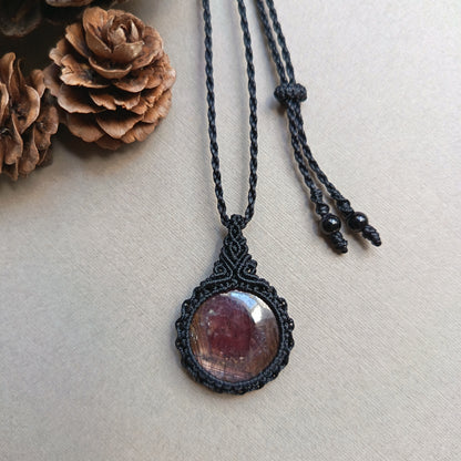 Sapphire (Brown - Purple) Macrame Necklace | Pendant size 3.5 cm