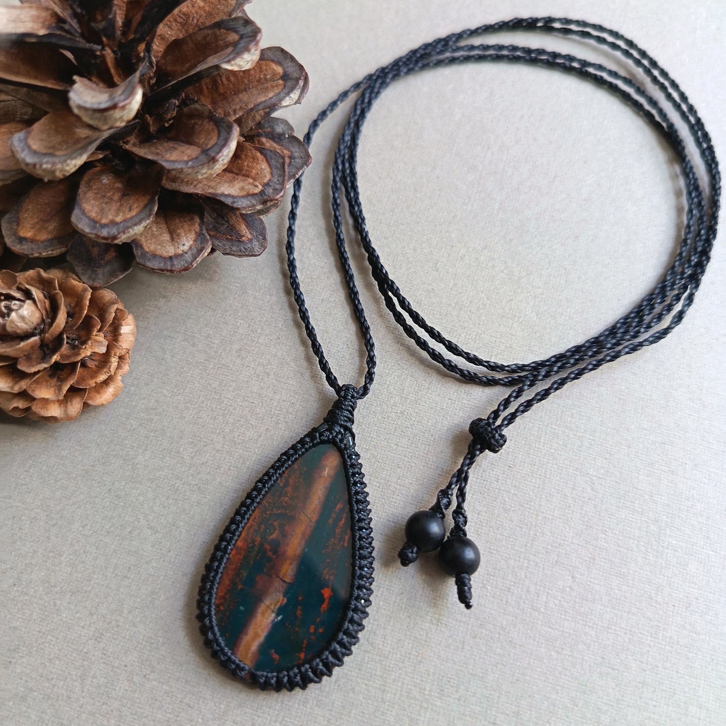 Bloodstone Macrame Necklace | Pendant size 4.8 cm