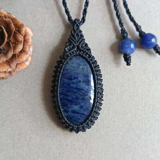 Sodalite Macrame Necklace  | Pendant size 4.3 cm