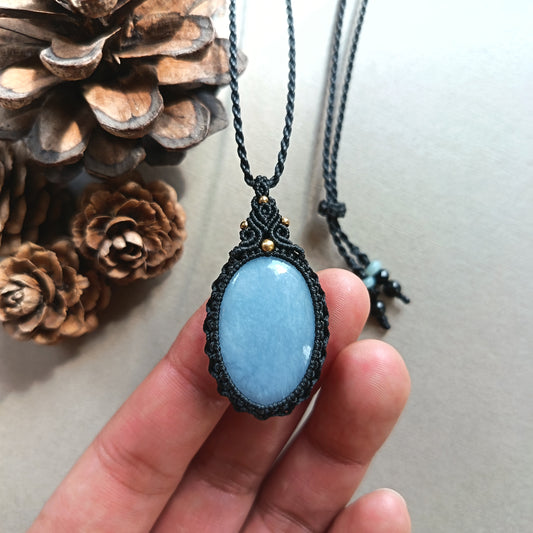 Angelite Macrame Necklace | Pendant size 4.2 cm