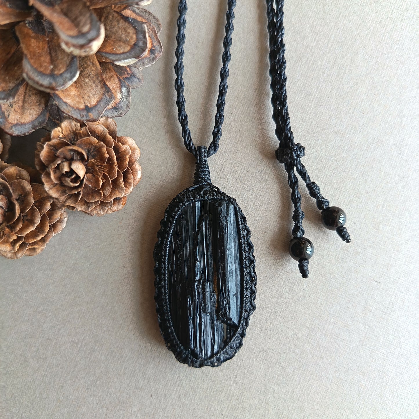 Black Tourmaline Macrame Necklace | Pendant size 5.7 cm