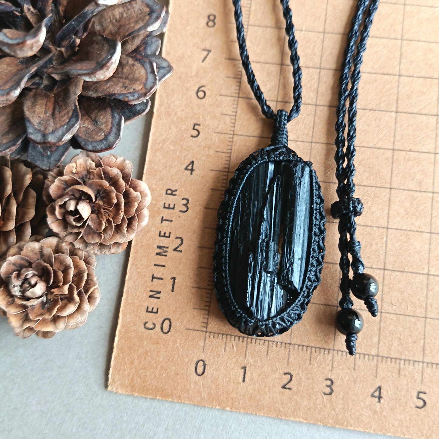 Black Tourmaline Macrame Necklace | Pendant size 5.7 cm