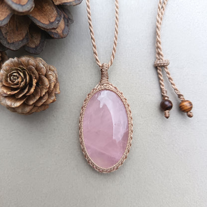 Rose Quartz Macrame Necklace | Pendant size 5.4 cm