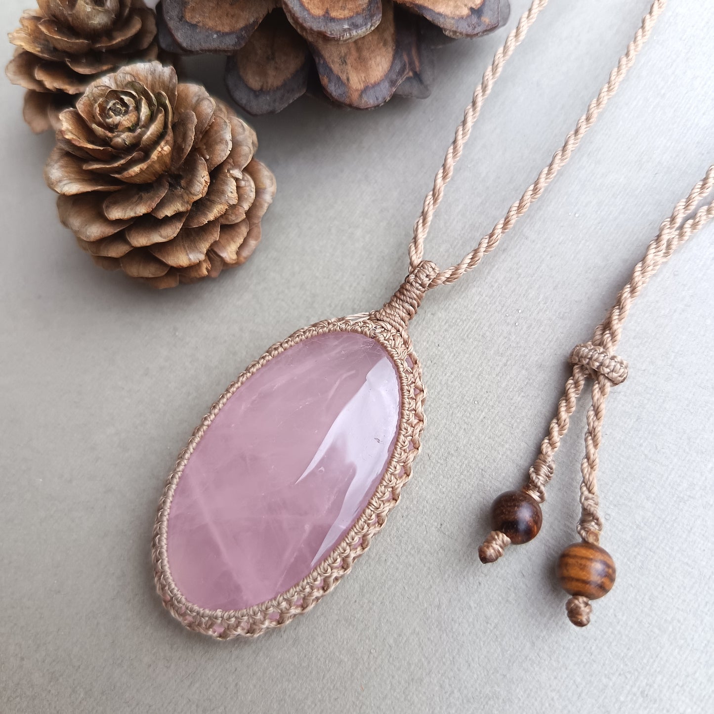 Rose Quartz Macrame Necklace | Pendant size 5.4 cm
