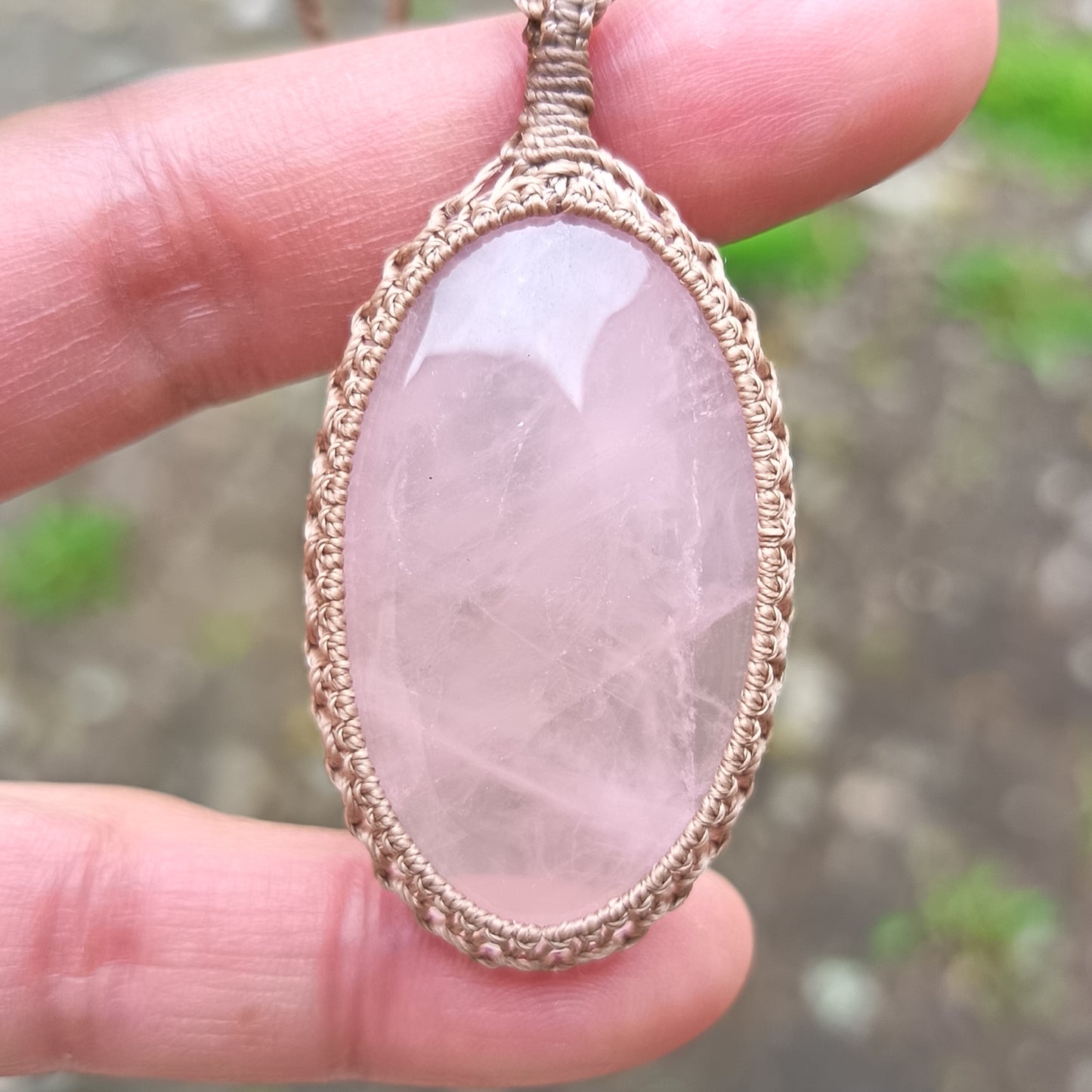 Rose Quartz Macrame Necklace | Pendant size 5.4 cm