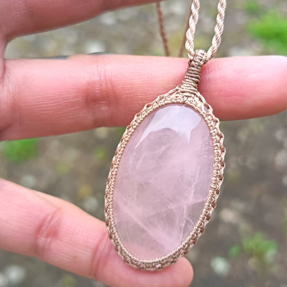 Rose Quartz Macrame Necklace | Pendant size 5.4 cm