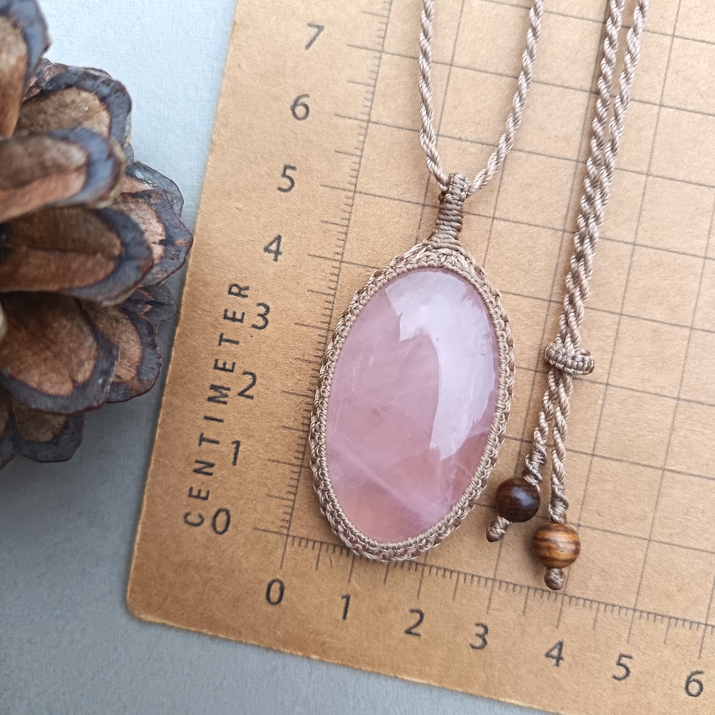 Rose Quartz Macrame Necklace | Pendant size 5.4 cm