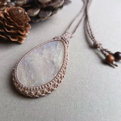 Moonstone Macrame Necklace | Pendant size 6.2 cm