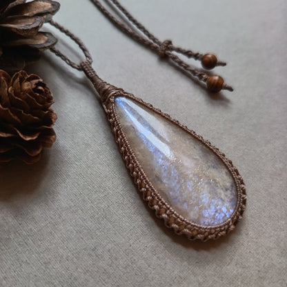 Moonstone Macrame Necklace | Pendant size 7.6 cm