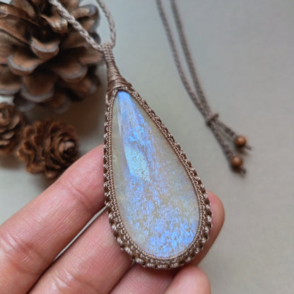 Moonstone Macrame Necklace | Pendant size 7.6 cm