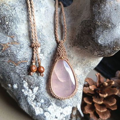 Rose Quartz Macrame Necklace | Pendant size 5.5 cm