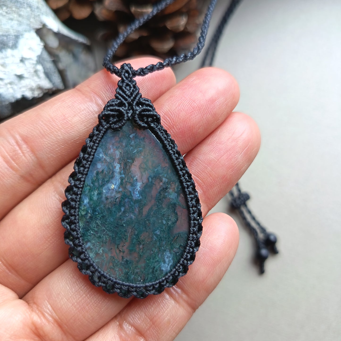 Moss Agate Macrame Necklace | Pendant size 5.5 cm