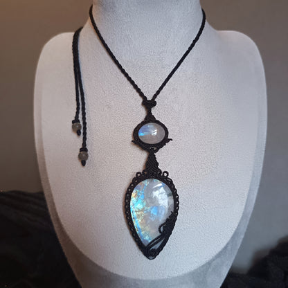Moonstone Macrame Necklace | Pendant size 9.5 cm