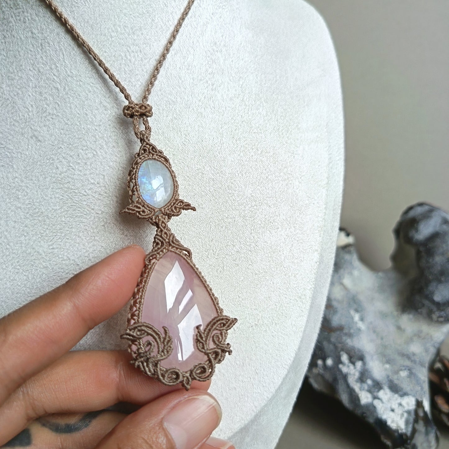 Rose Quartz Moonstone Macrame Necklace | Pendant size 8 cm
