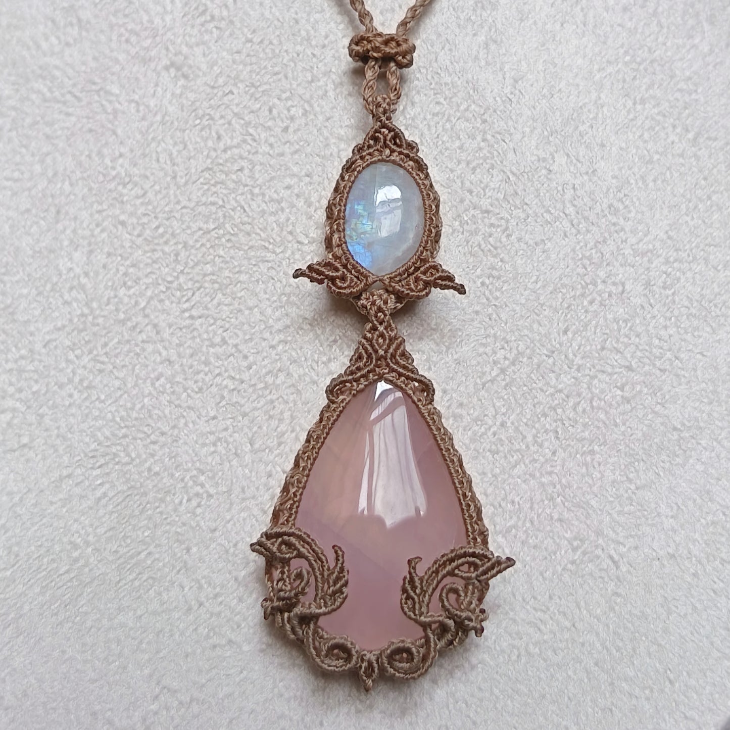 Rose Quartz Moonstone Macrame Necklace | Pendant size 8 cm