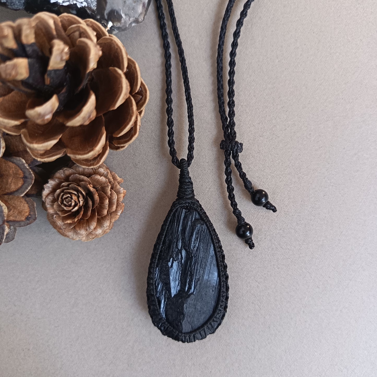 Black Tourmaline Macrame Necklace | Pendant size 6.5 cm
