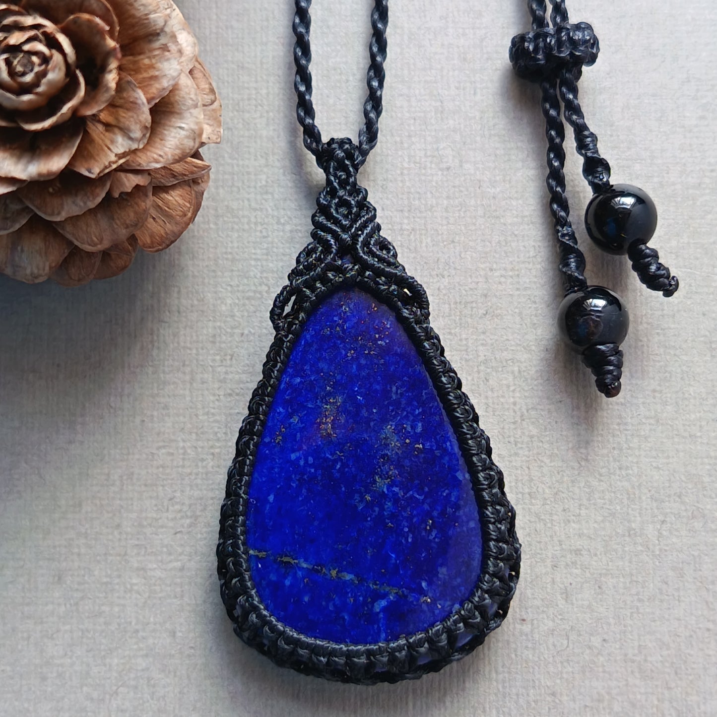 Lapis Lazuli Macrame Necklace | Pendant size 4.6 cm