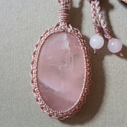 Rose Quartz Macrame Necklace | Pendant size 5.6 cm
