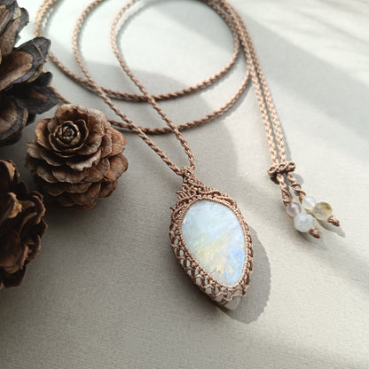Moonstone Macrame Necklace | Pendant size 4.5 cm