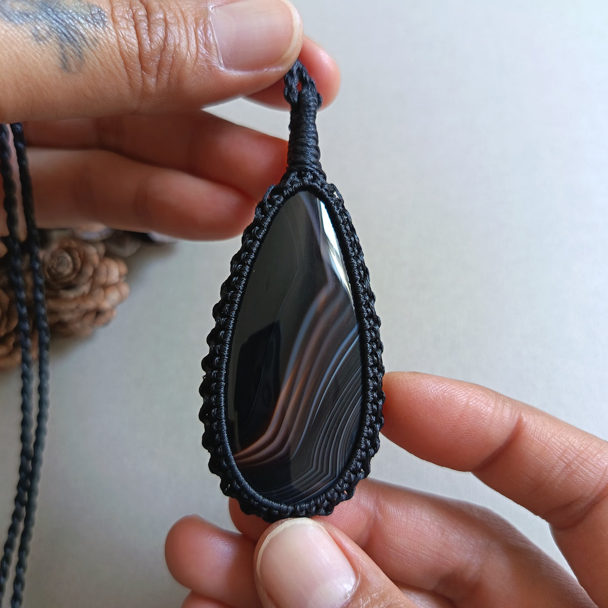 Onyx Macrame Necklace | Pendant size 8 cm
