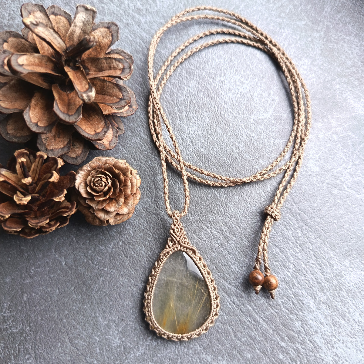 Golden Rutile Quartz Macrame Necklace | Pendant size 5 cm