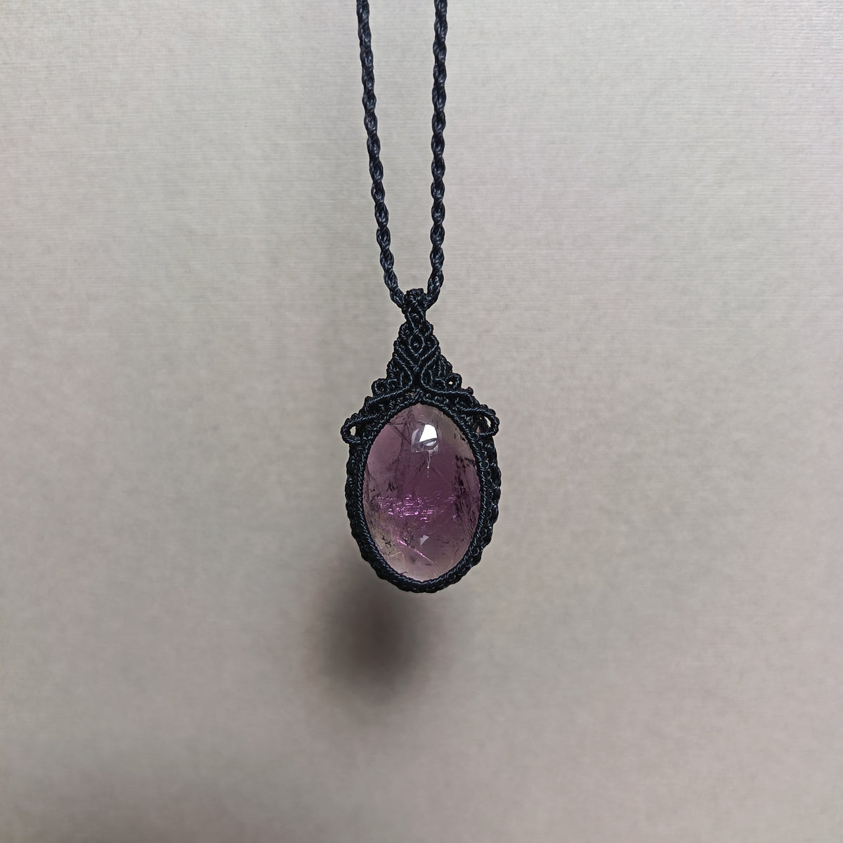 Amethyst Macrame Necklace | Pendant size 4 cm