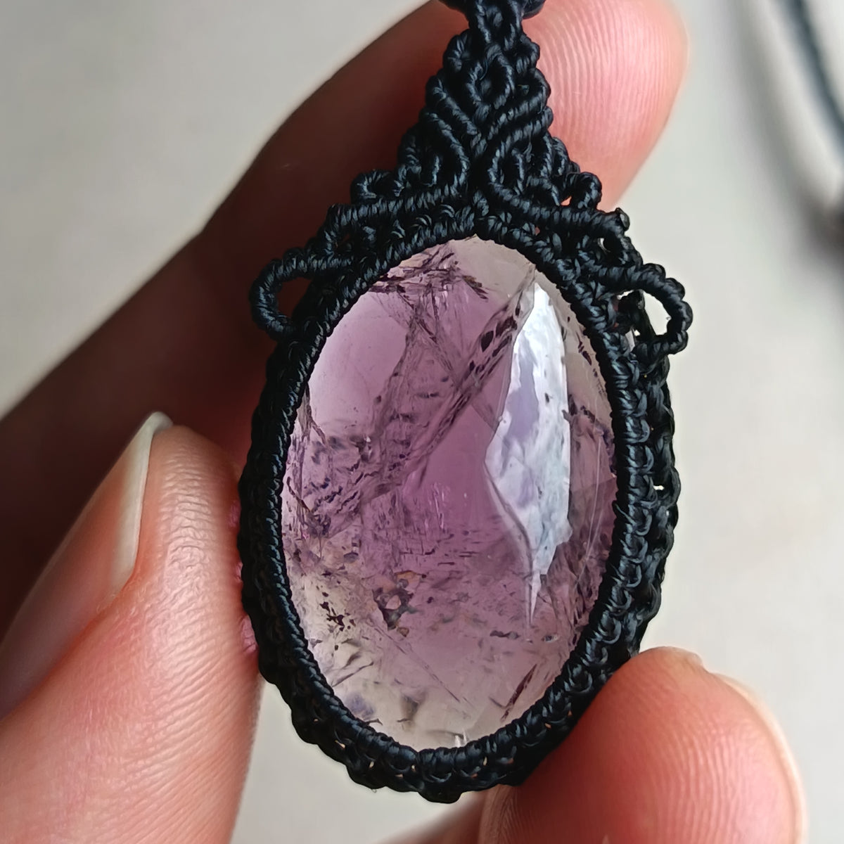 Amethyst Macrame Necklace | Pendant size 4 cm