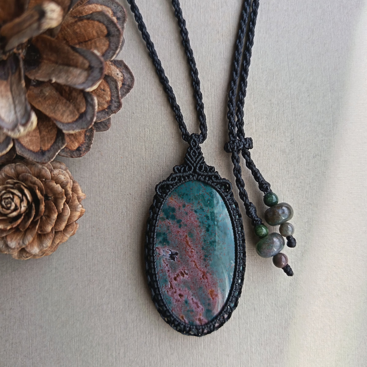 Bloodstone Macrame Necklace | Pendant size 6 cm