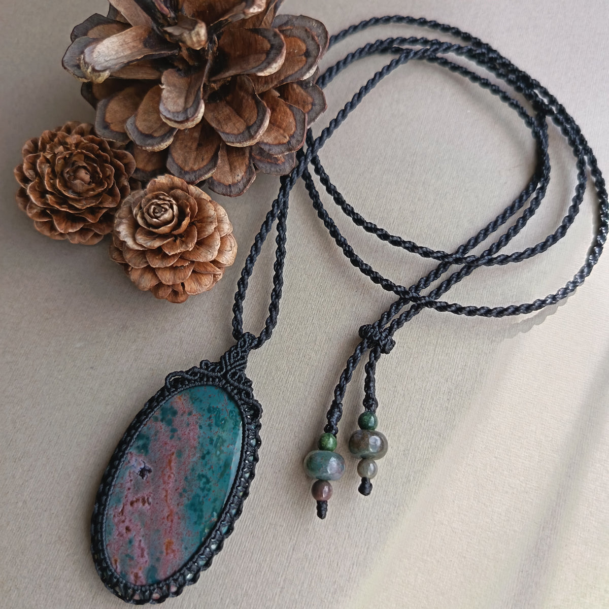 Bloodstone Macrame Necklace | Pendant size 6 cm
