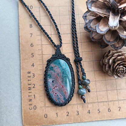 Bloodstone Macrame Necklace | Pendant size 6 cm
