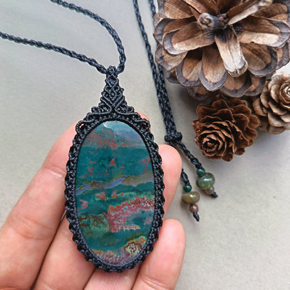 Bloodstone Macrame Necklace | Pendant size 7.5 cm