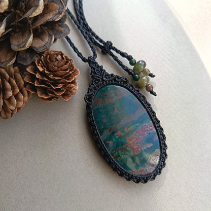 Bloodstone Macrame Necklace | Pendant size 7.5 cm