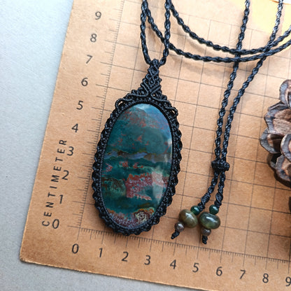 Bloodstone Macrame Necklace | Pendant size 7.5 cm