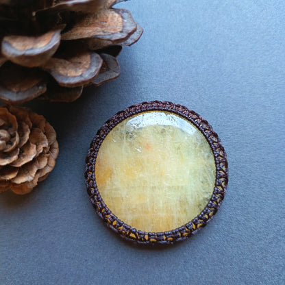 Macrame wrapped stone - Yellow Beryl (Heliodor) | The Sun
