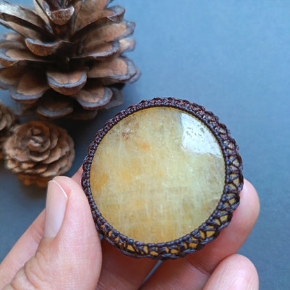 Macrame wrapped stone - Yellow Beryl (Heliodor) | The Sun