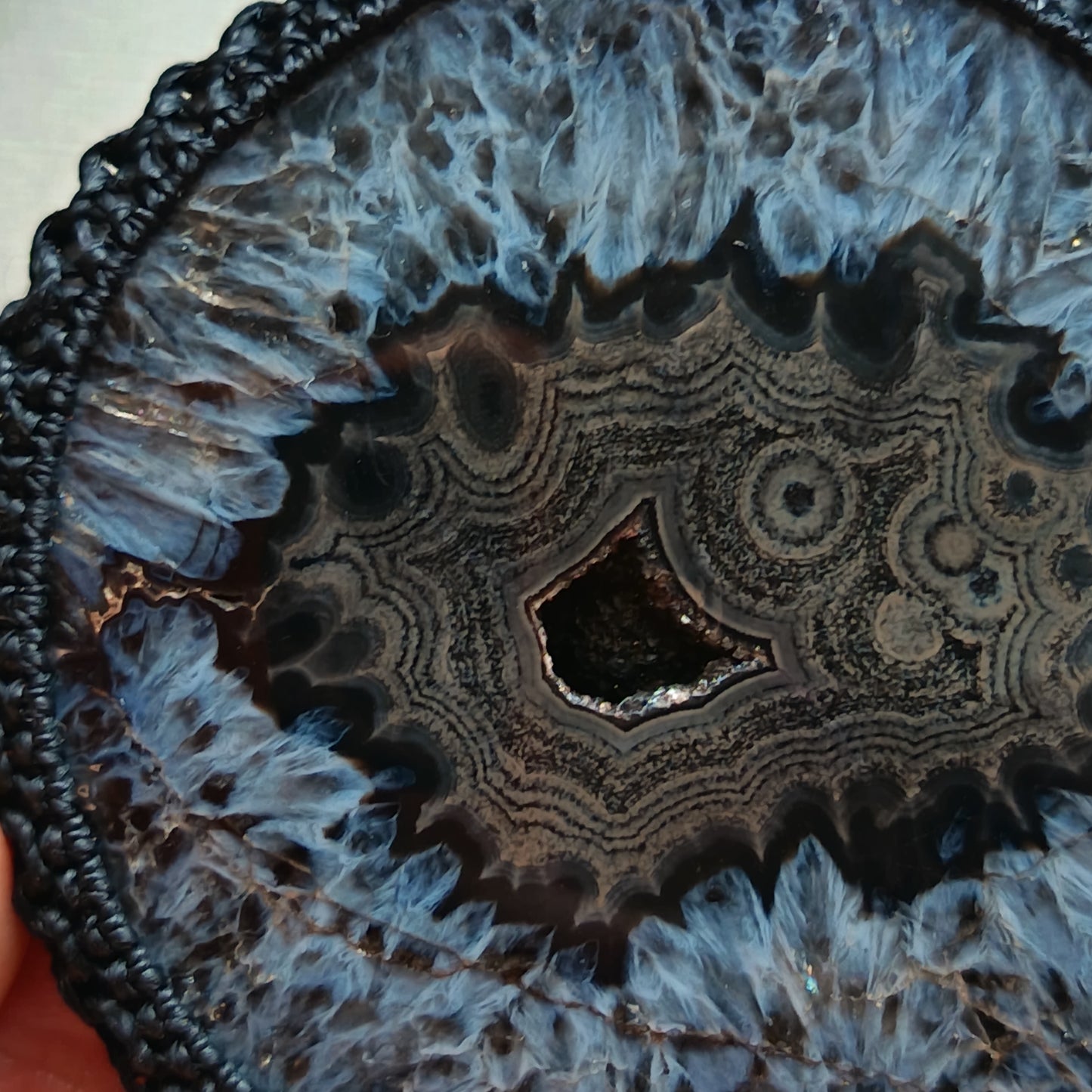 Macrame wrapped stone - Agate | The Eye - Finished size 6.8cm