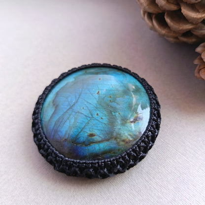 Macrame wrapped stone - Labradorite | Dusk till Dawn